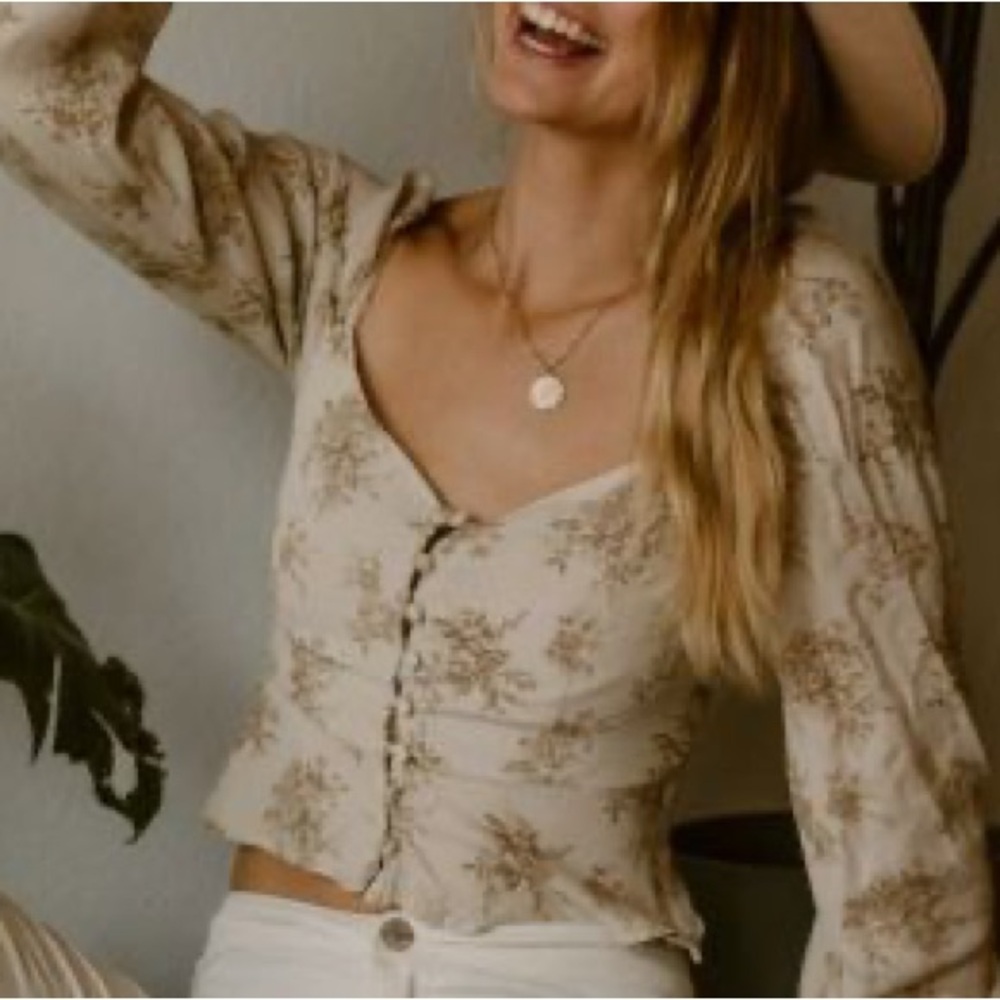 Y2K Forever 21 Floral Cream & Brown Milkmaid Style Top